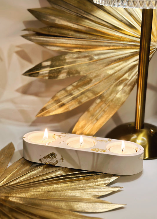 Tea light holder
